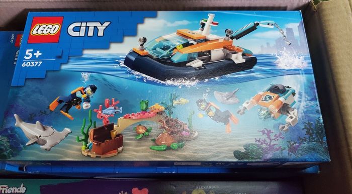 LEGO City 60377 Le Bateau d'exploration Sous-marine.