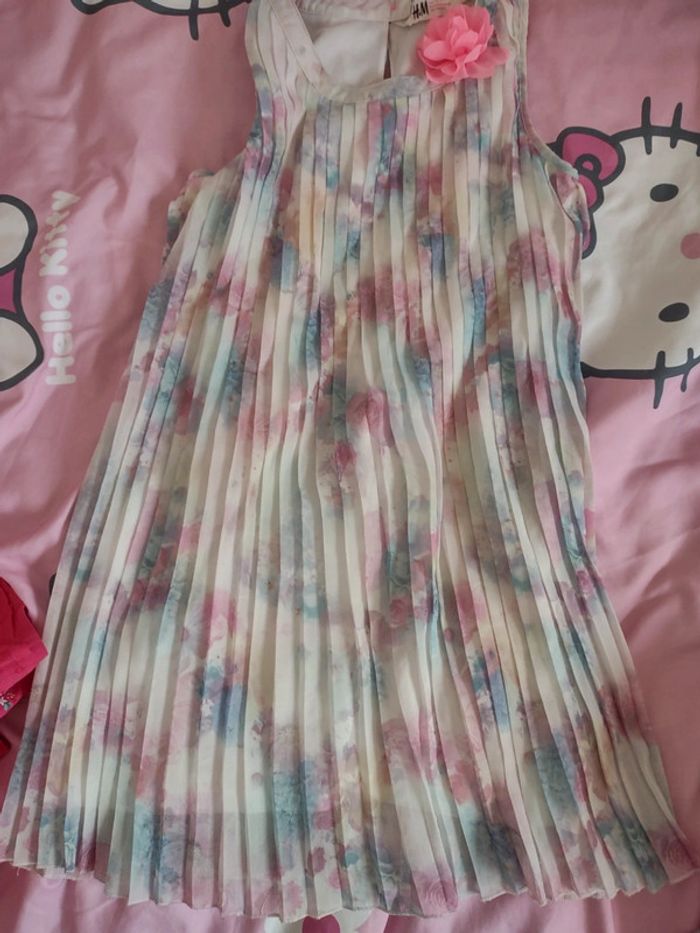 Magnifique robe bohème plissée et fleurie H&M