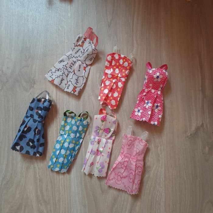 ⭐ Lot de 7 robes Barbie #emyfleury_jouets