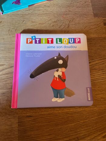Livre P’tit Loup aime son doudou
