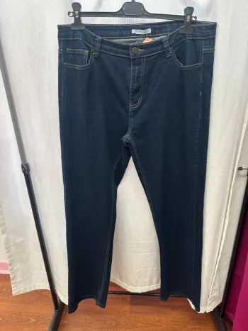 Jean slim bleu foncé taille 48 Gemo