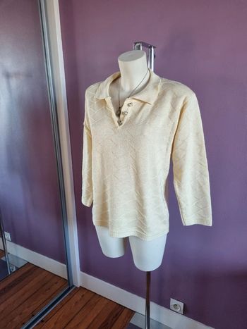 Pull jaune pâle vintage