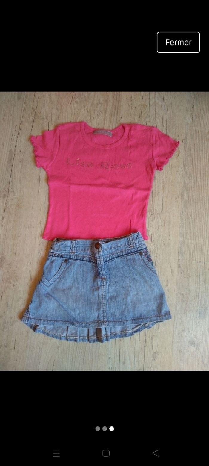 T-shirt rose foncé manche courte / 6 ans
Couleur fushia