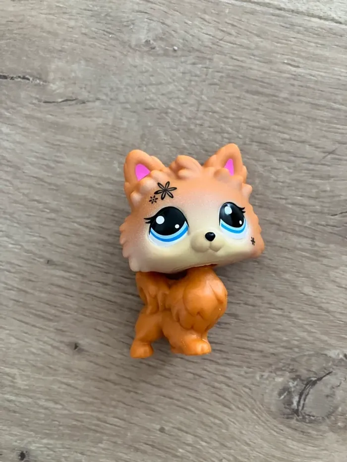 Figurine littlest pet shop Little petshop génération 7 g7  chien
