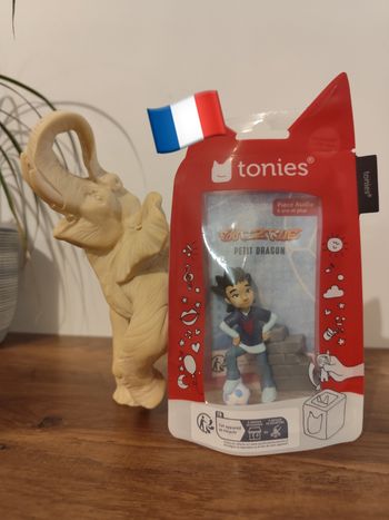 Tonie petit dragon foot 2 rue neuve en français