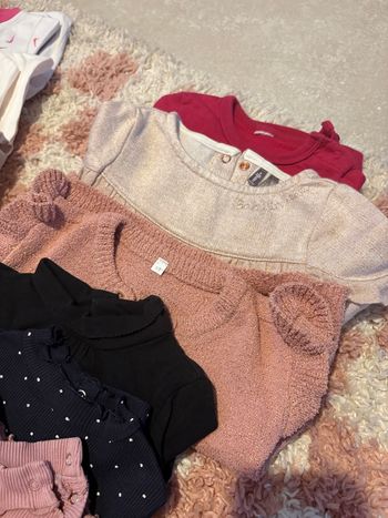 Lot 25 vêtements 