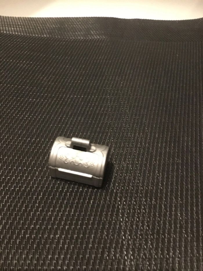 Playmobil petite valise coffre aux trésors silver couvercle arrondi moyen âge pièces détachées - photo numéro 2