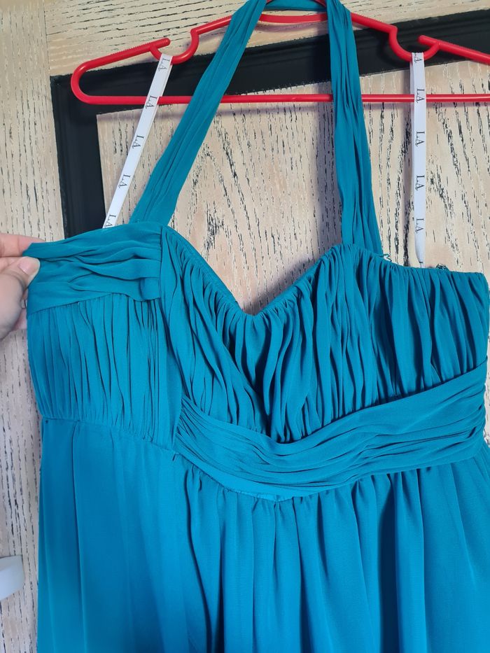 Robe de cérémonie - photo numéro 2