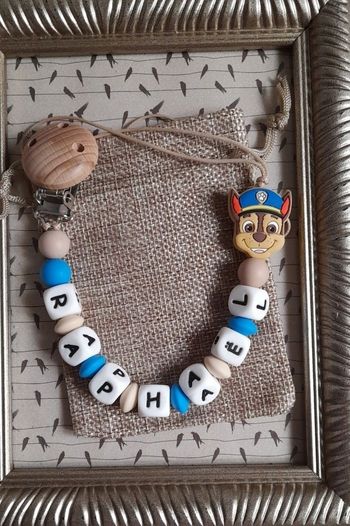 Attache tétine personnalisé