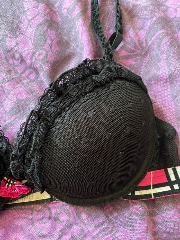 Soutien-gorge - photo numéro 3