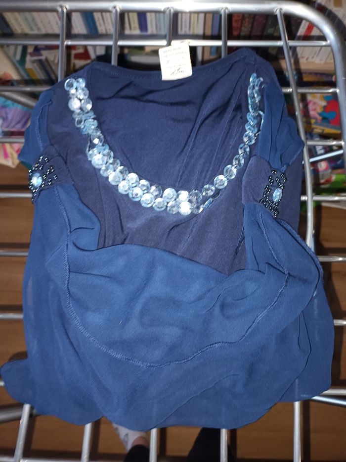 Jolie blouse femme - photo numéro 3