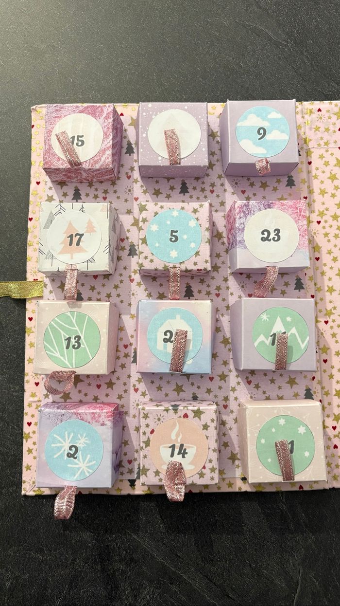 Calendrier de l’avent fait main à remplir - photo numéro 4