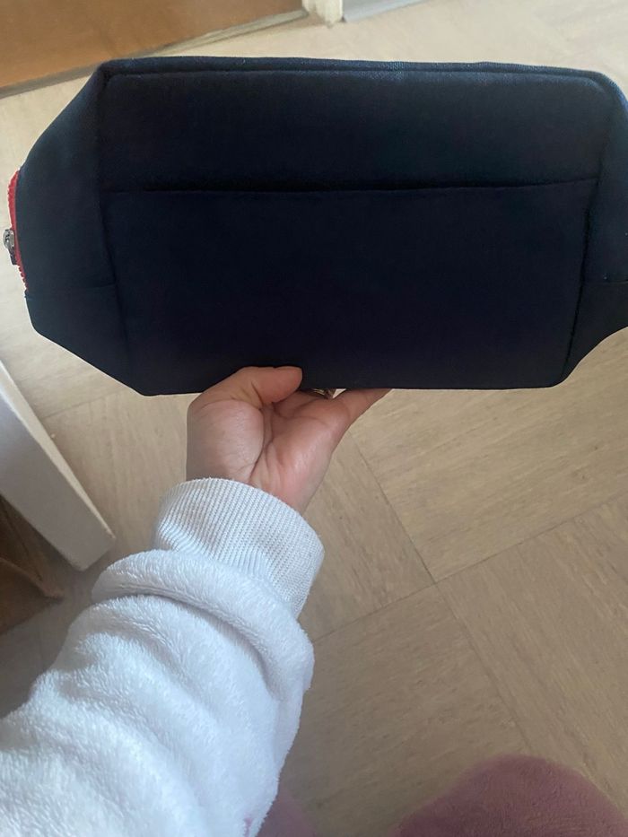 Trousse de toilette homme