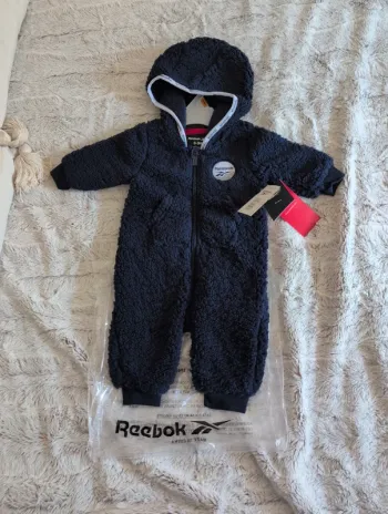 Combinaison sans pied. Sherpa. Reebok. 0/3mois. Neuf