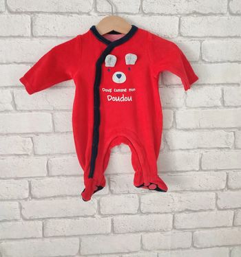 Pyjama en velours neuf naissance