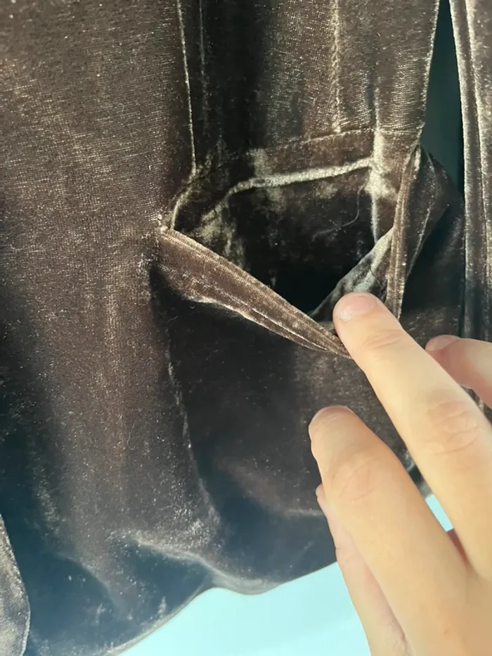 Jolie veste tout douce reflet brillant femme taille 38/40 - photo numéro 3