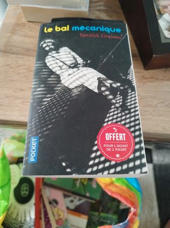 Le bal mécanique de Yannick Grannec