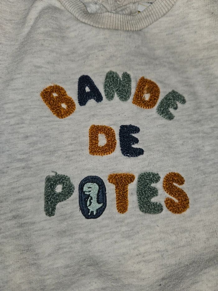 Pull en très bon état 18mois - photo numéro 2