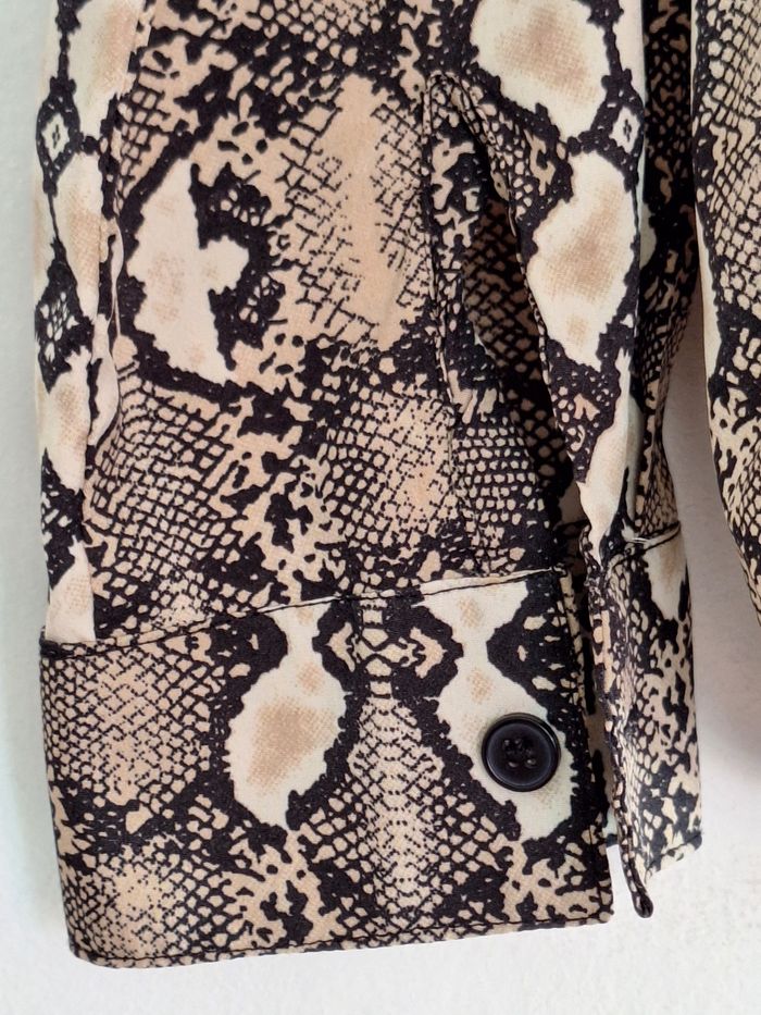 Chemise manches longues imprimé serpent - photo numéro 4