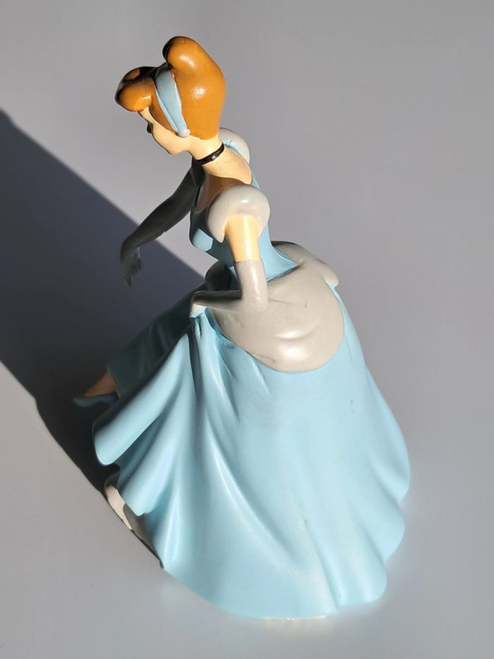 Figurine Cendrillon de Walt Disney - photo numéro 2