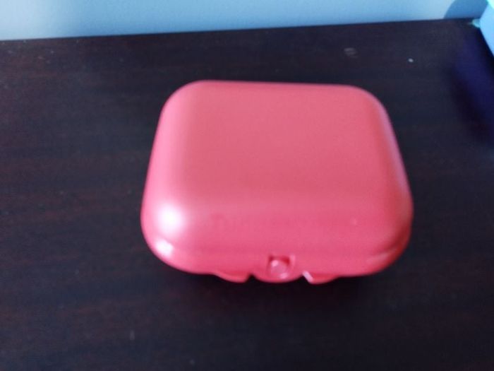 Boite à bêtise tupperware