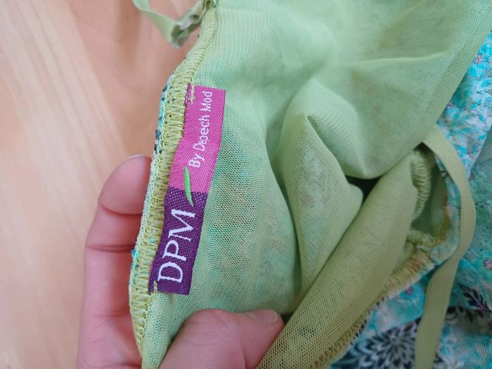 Débardeur dentelle style y2k - photo numéro 6