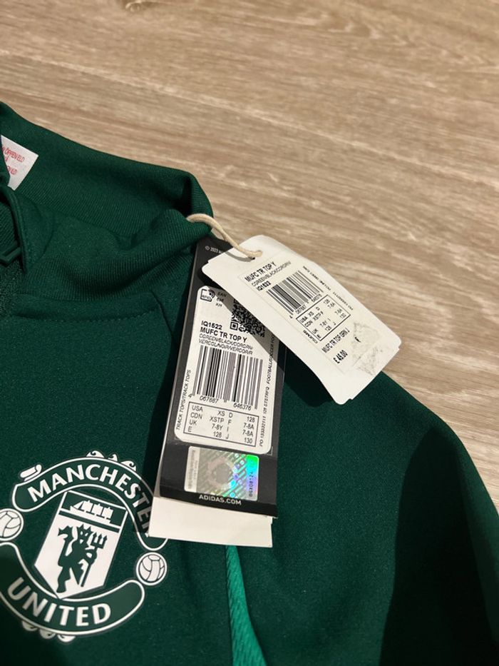 Veste haut d’entraînement training Manchester United 7-8ans - photo numéro 2