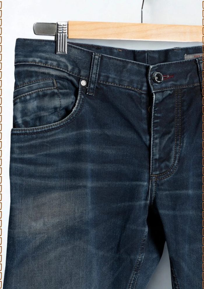 Jean bleu délavée Emporio Armani Taille 38 - photo numéro 5