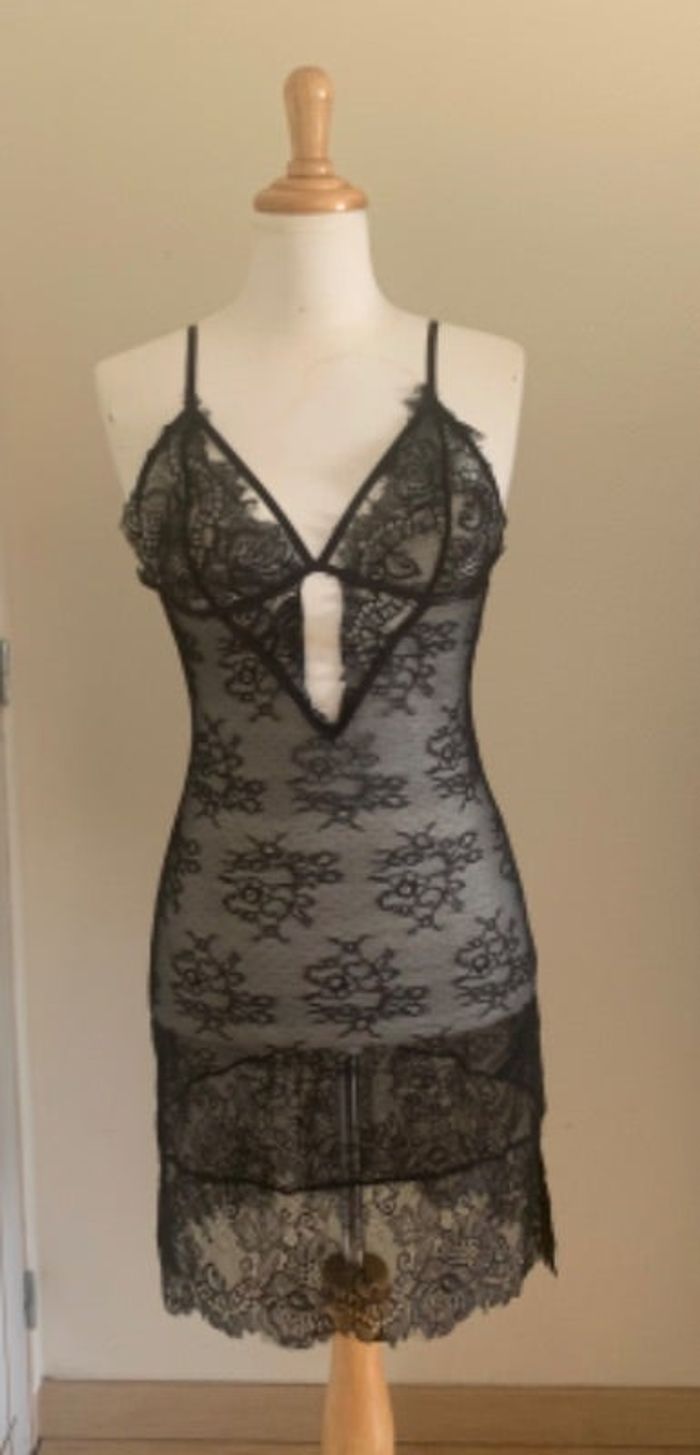 Nuisette dentelle femme taille M