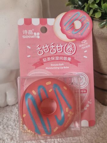 Baumes à lèvres donuts neuf