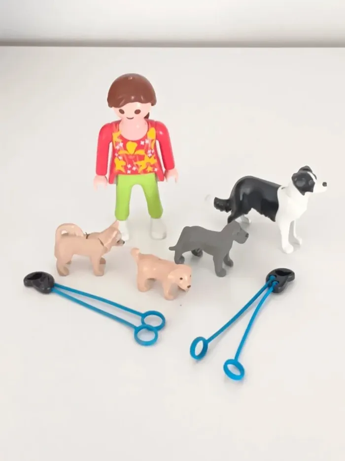 Promeneuse chiens playmobil