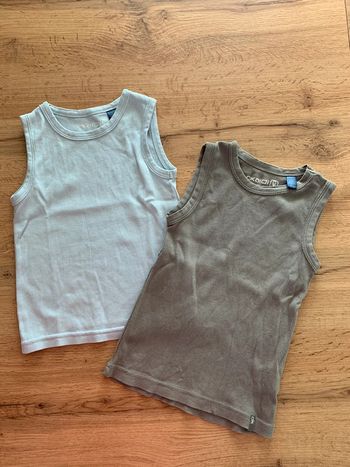 Lot 2 débardeurs garçon Okaidi 4 ans