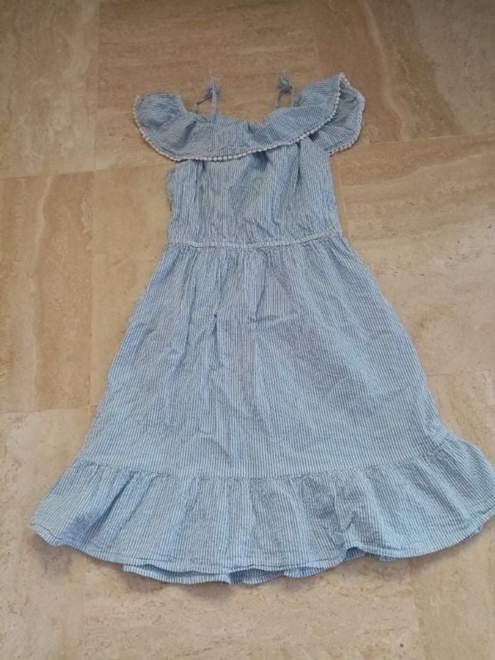 Robe à rayures