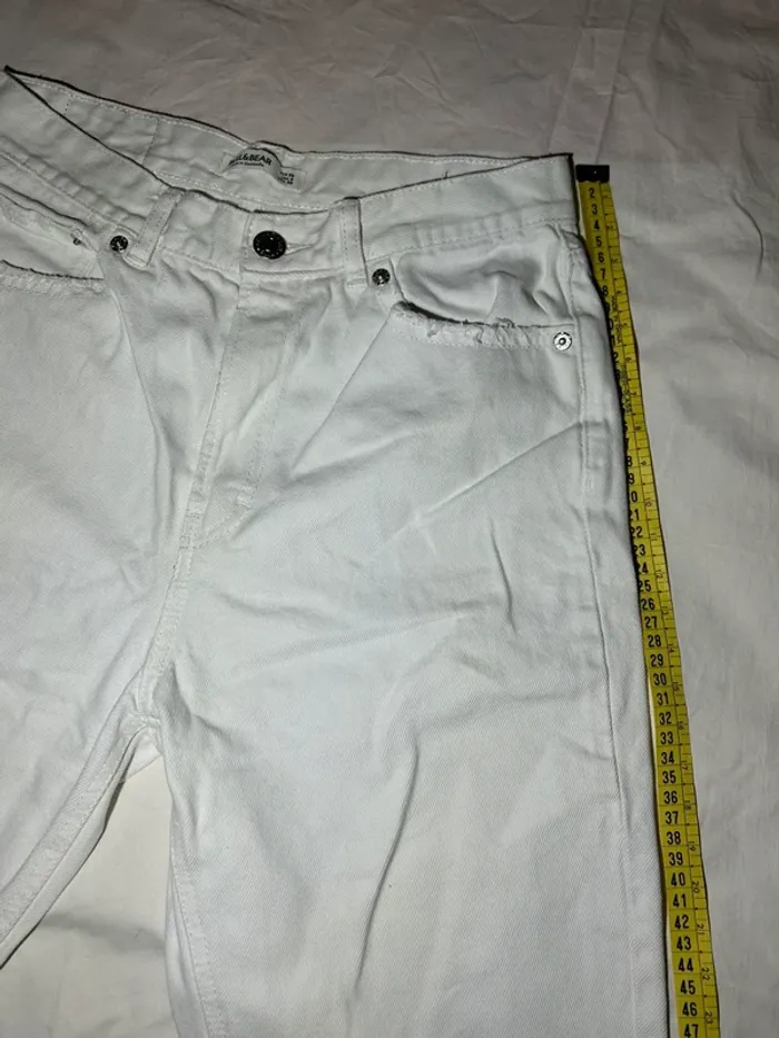 Jean pull & bear blanc - photo numéro 4