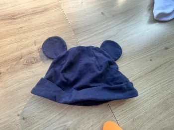 Bonnet marque Disney baby pour taille 9-12 mois 74-80 cm