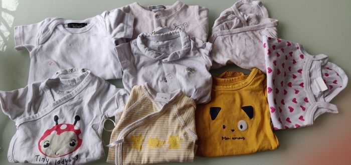 Lot de vêtements 1 mois