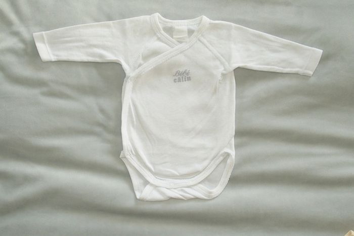 Lot de 3 bodies, taille 1 mois - photo numéro 3