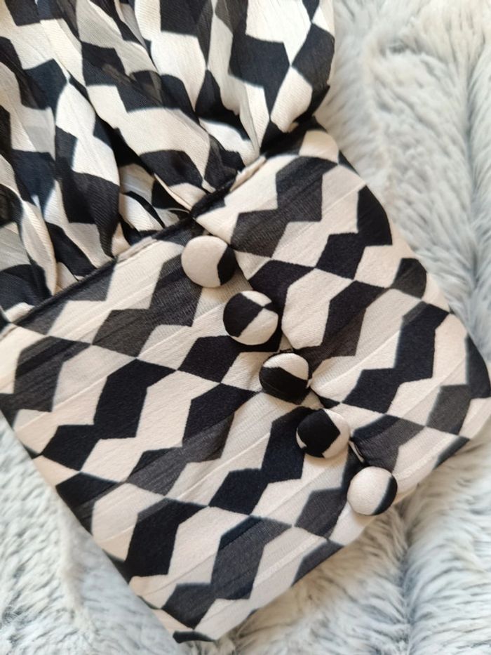 Blouse neuve xs - photo numéro 4