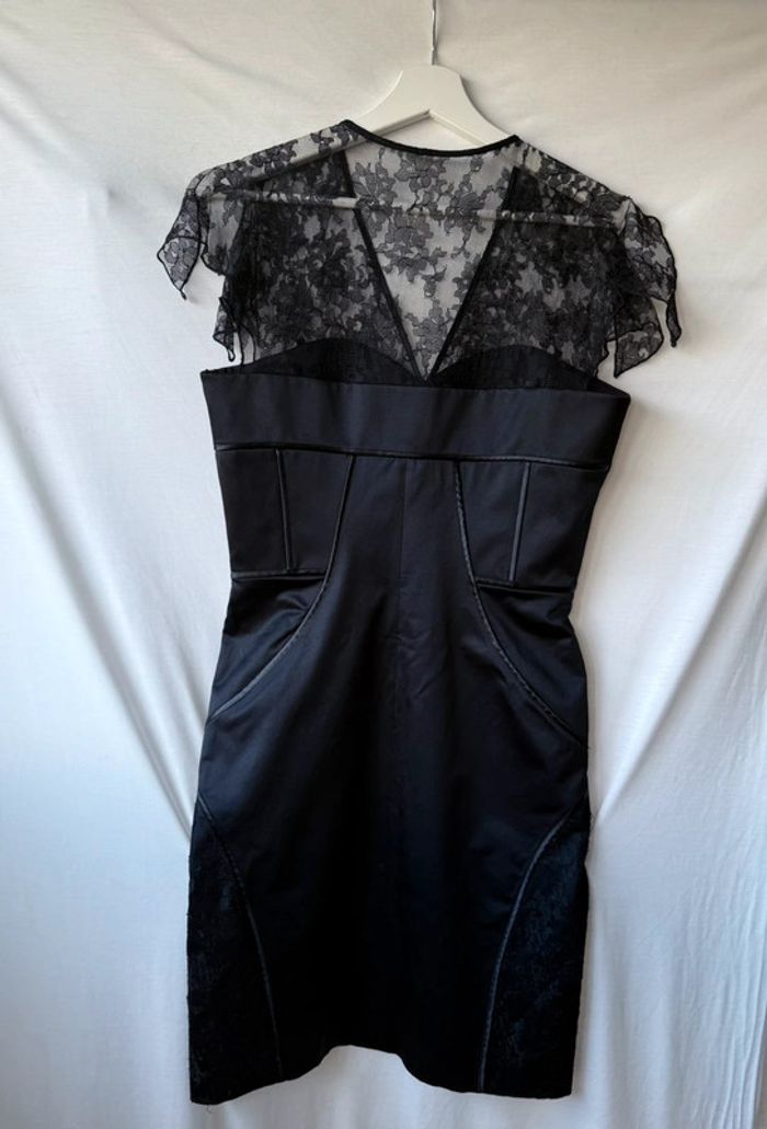 Robe Manoukian en dentelle noir - photo numéro 6