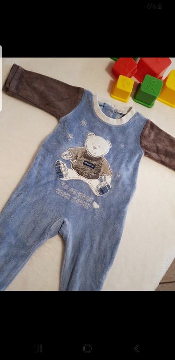 Pyjama bébé taille 3 mois