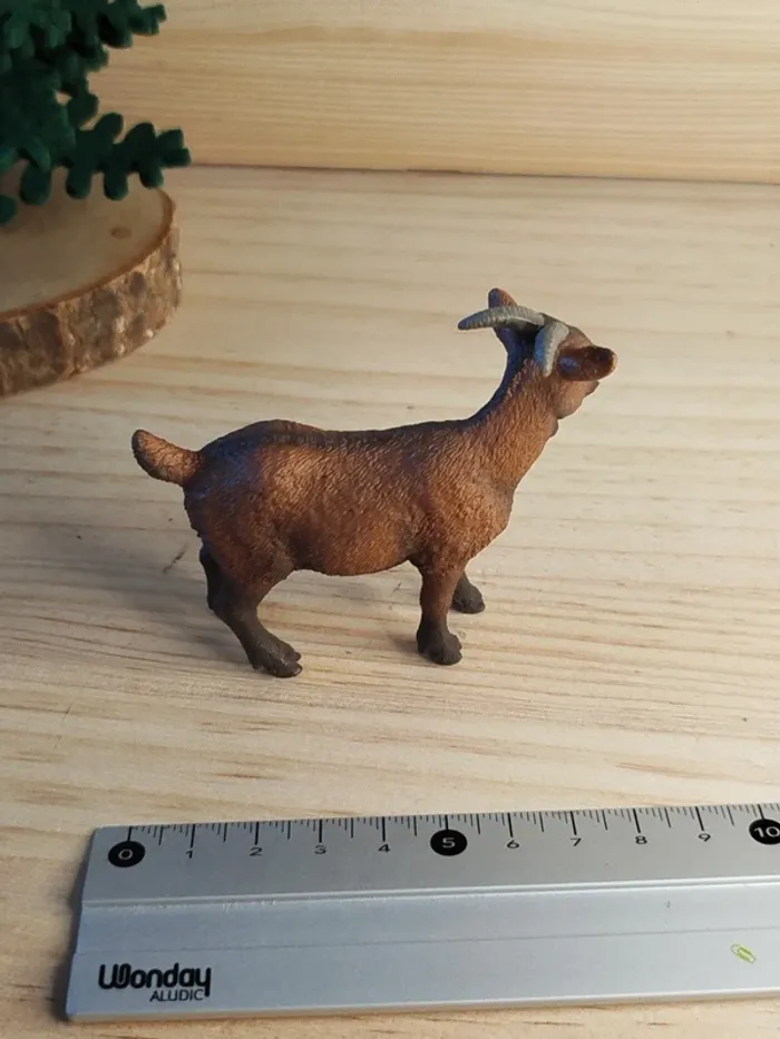 Schleich Chèvre marron figurine animal de la ferme - photo numéro 4