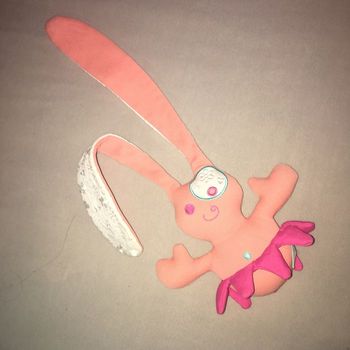 Doudou rose lapin dentelle