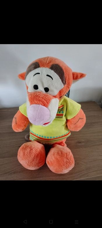 Grande peluche Disney Tigrou