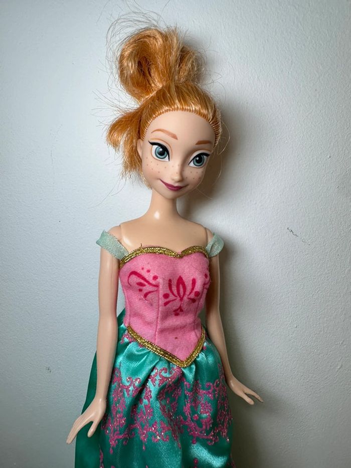 Poupée Anna la reine des neiges Disney - photo numéro 3