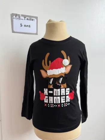 Tee shirt manches longues Noël - taille 5 ans 🌼