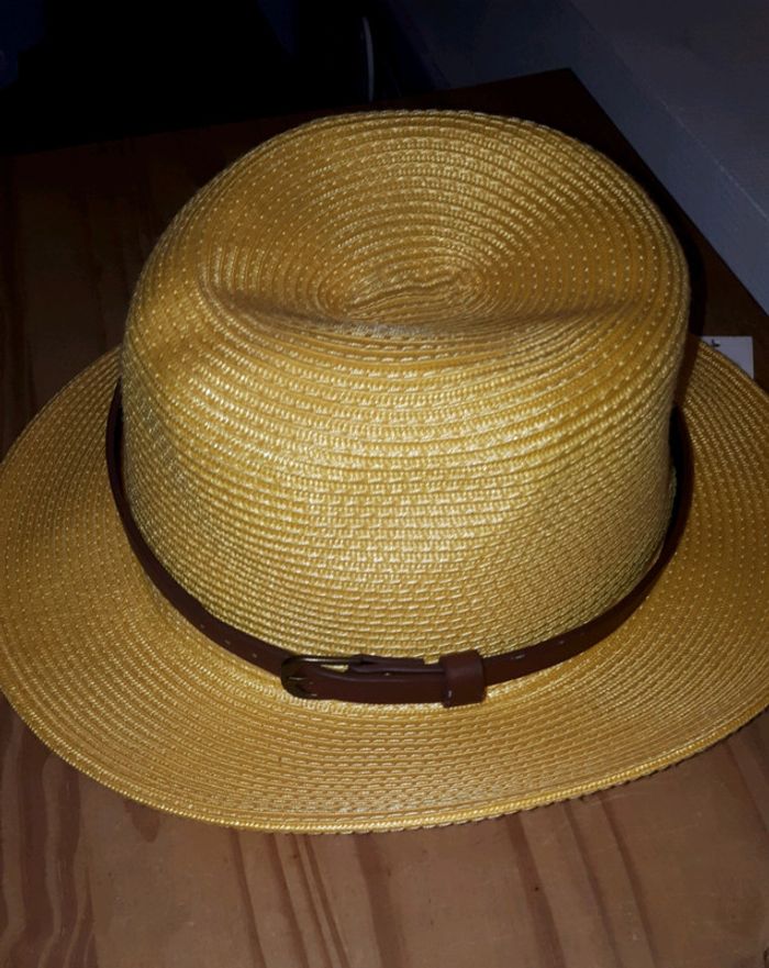Chapeau de paille neuf - photo numéro 2