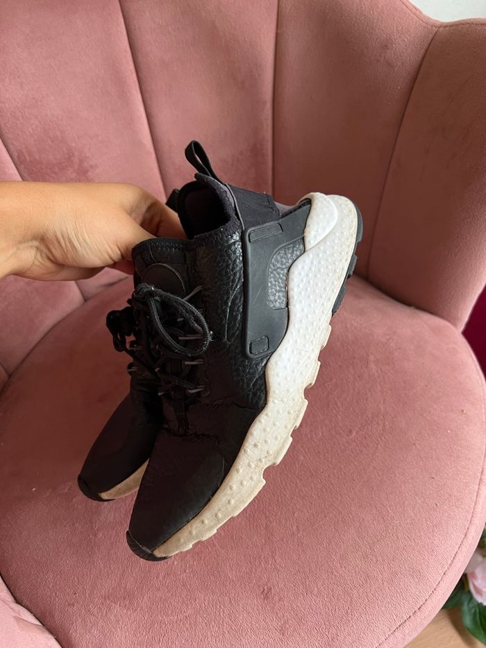 Sneakers Nike Air Presto Ultra Flyknit en très bon état, taille EU 36. - photo numéro 5