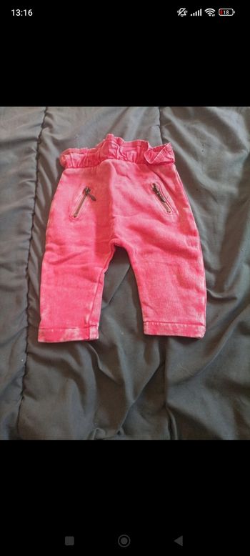Pantalon bébé fille taille 3 mois