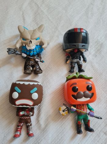 4 pop funko Fortnite  - excellent etat