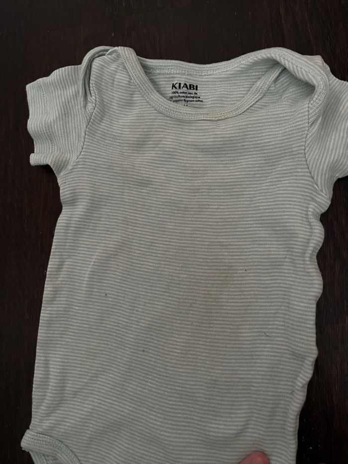 Lot 4 Bodys Bébé Garçon 6 Mois (Kiabi & Snoopy) - Manches Courtes - photo numéro 7